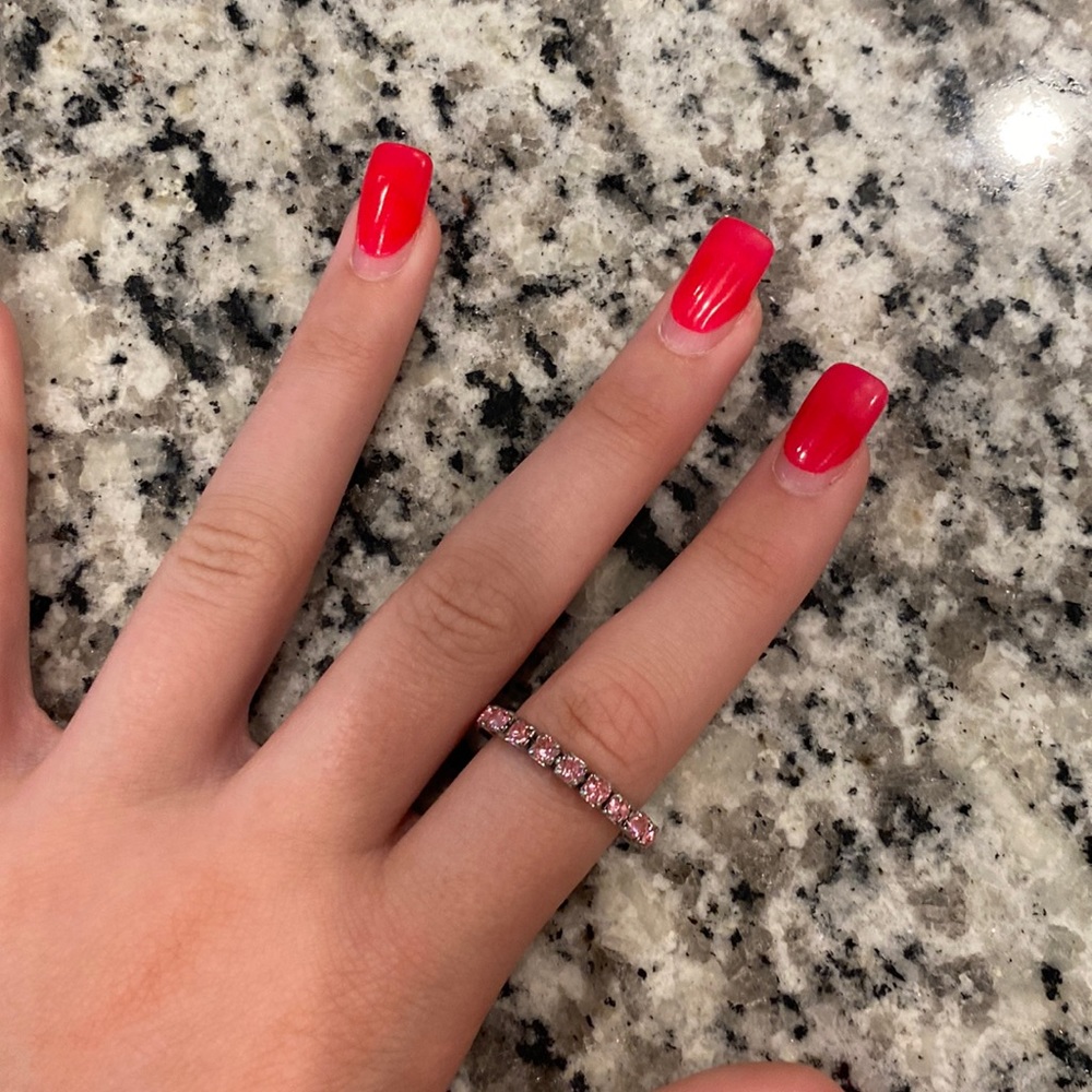 Stretch pink gem ring
